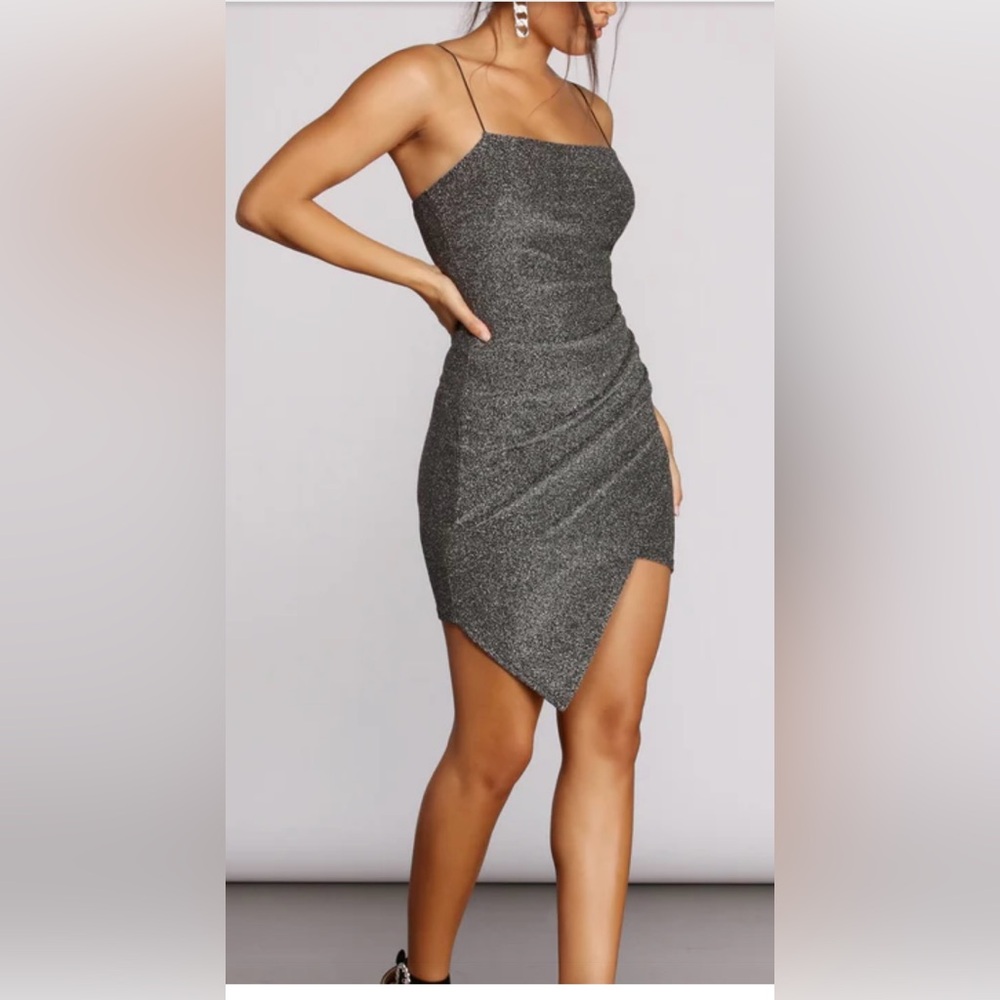 Windsor silver/black glitter dress with thigh slit size xsmall